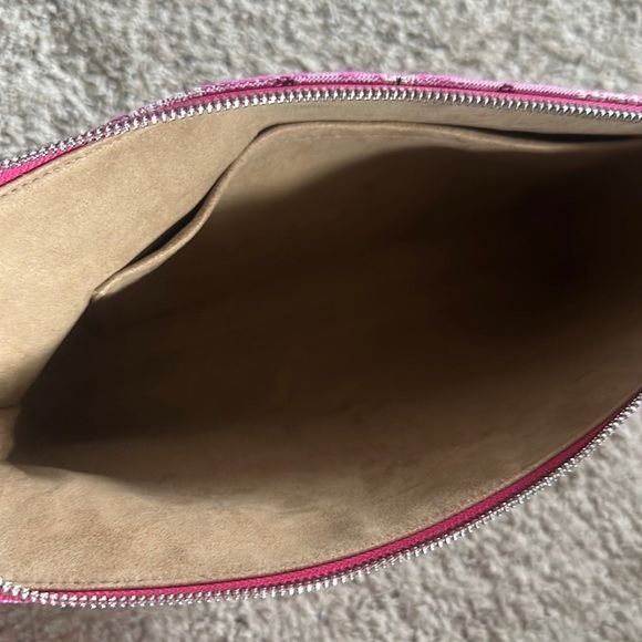MCM PINK CLUTH / POUCH - Picture 4 of 5